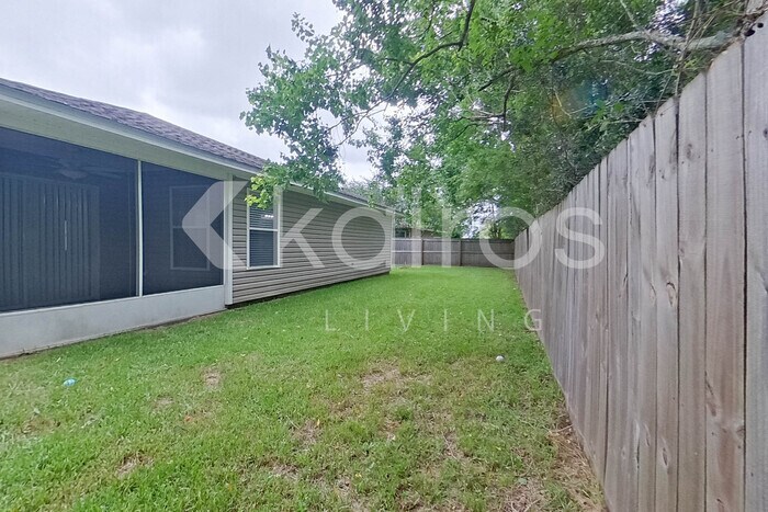 Building Photo - 225 Leebeck Cir