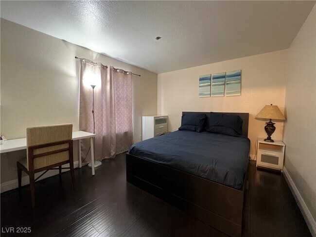 Building Photo - 4200 S Valley View Blvd