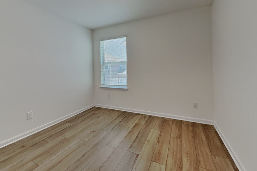 Building Photo - 10845 Quinn Ct