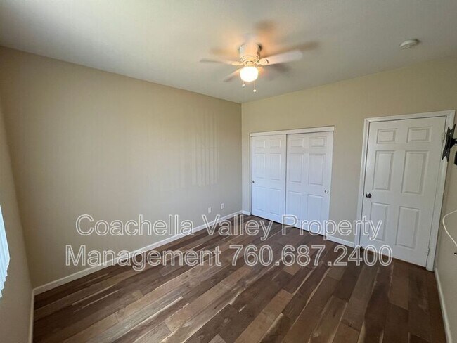 Building Photo - 49126 Pluma Roja Pl