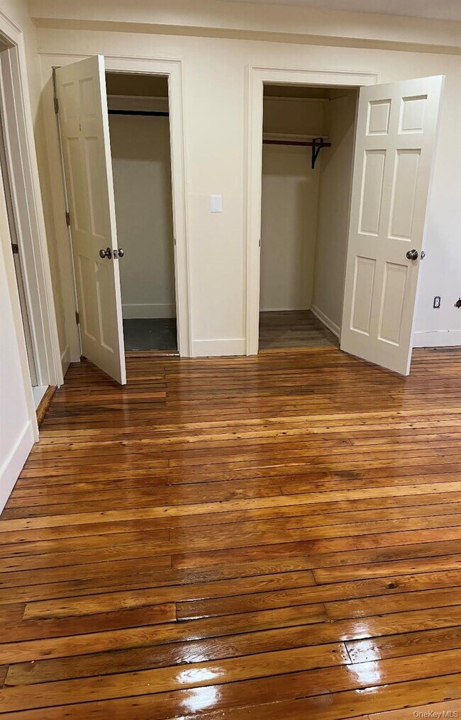 Building Photo - 1748 US-6