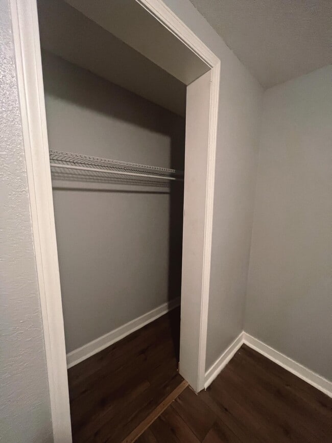 Building Photo - 117 N 60th St