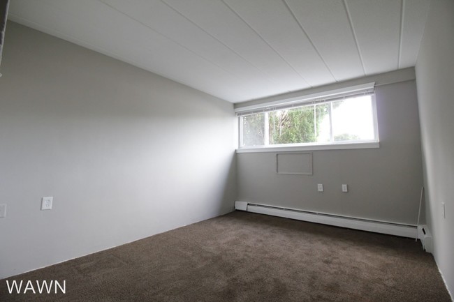 Building Photo - 309 N White Horse Pike