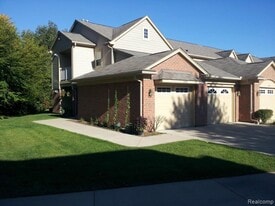 Building Photo - 55198 Westchester Dr