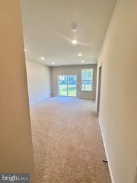 Building Photo - 108 Spring Bank Way