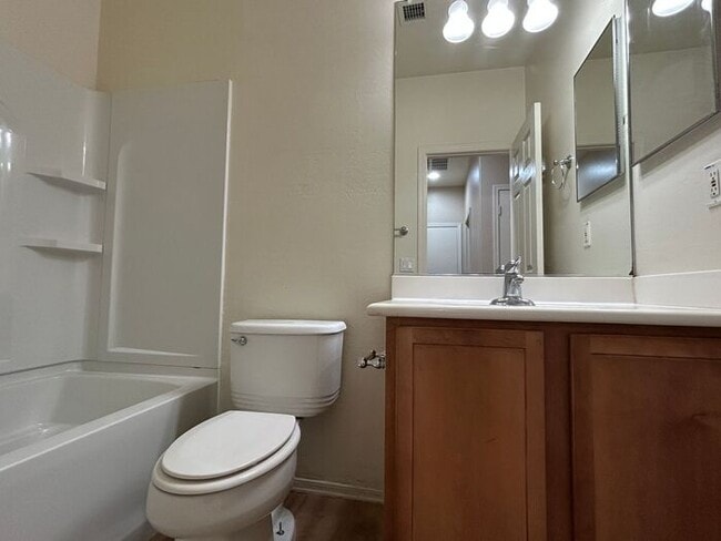 Building Photo - 7635 W Springfield Wy