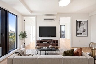 Building Photo - 60 W 125th St