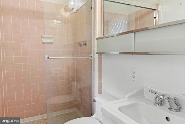 Building Photo - 2623 Depaul Dr