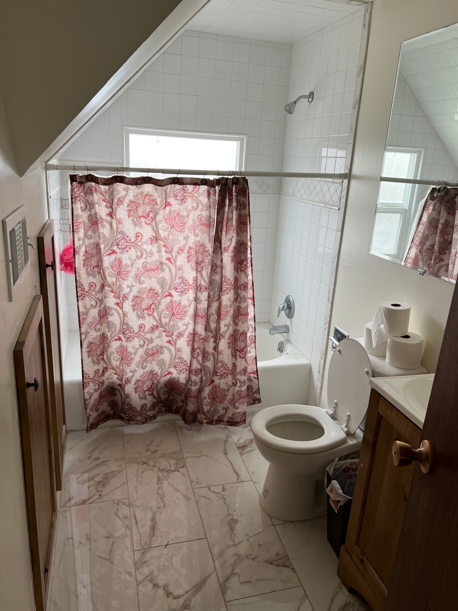 Bathroom - 1557 S 3rd Ave