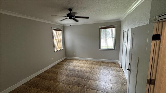 Building Photo - 1055 Tourmaline Dr