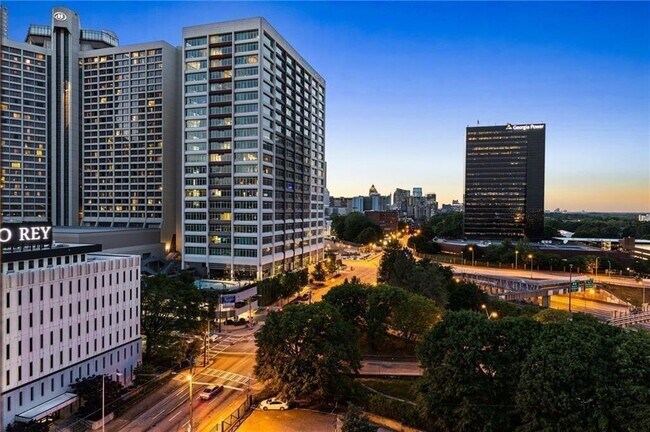 Building Photo - 215 Piedmont Ave NE