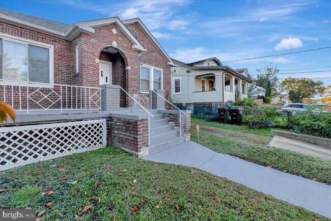 Building Photo - 1523 Beaver Heights Ln