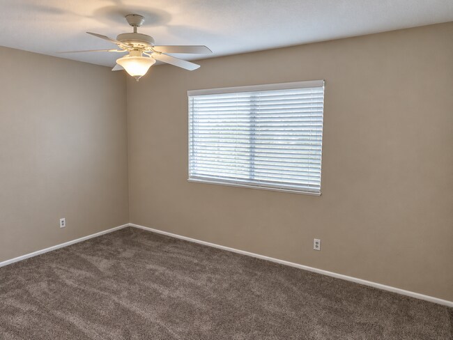 Building Photo - 20833 Plum Canyon Rd