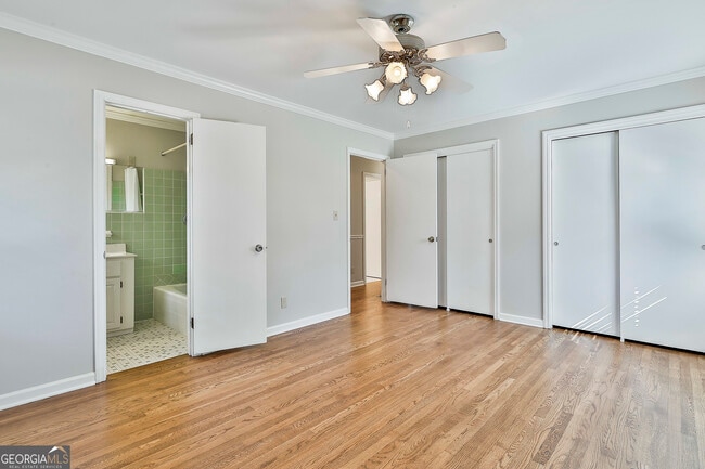 Building Photo - 334 Porter Rd