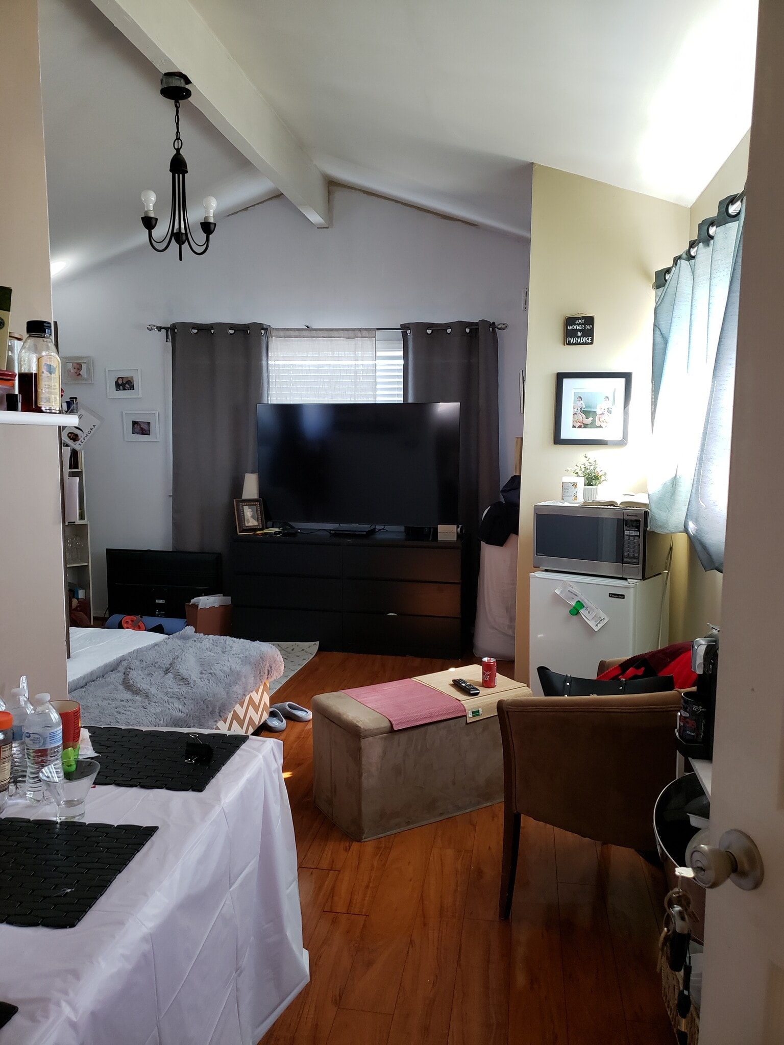 Building Photo - 16020 Firmona Ave