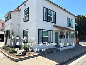 Building Photo - Close to downtown