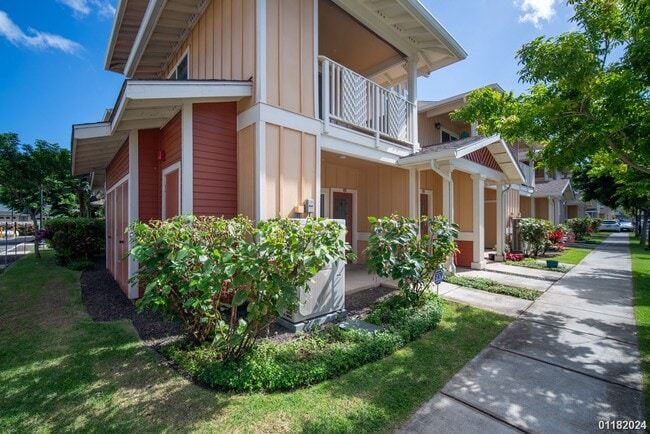 Building Photo - 3bd/2.5ba condo with 2 assigned parking sp...
