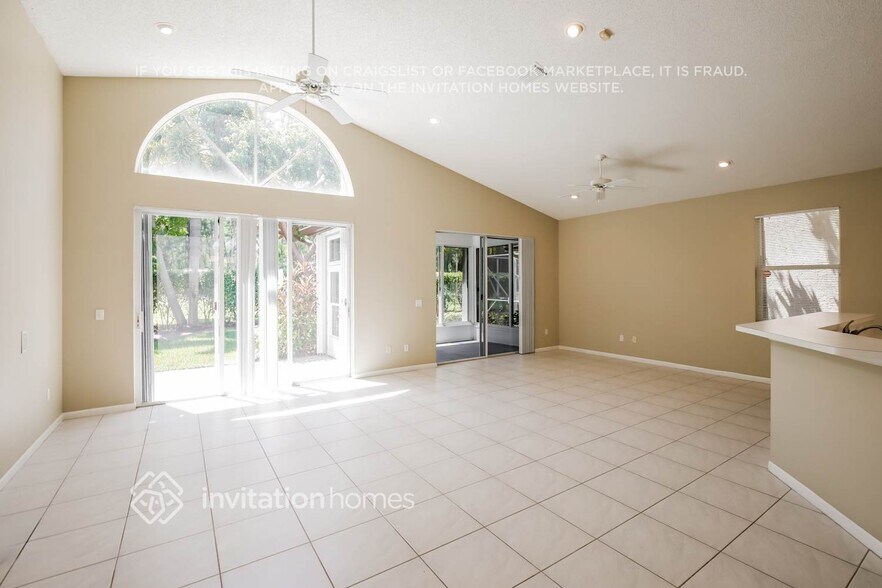 Building Photo - 13579 Kiltie Ct