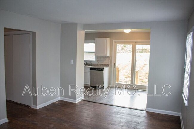 Building Photo - 1608 N Pearl St