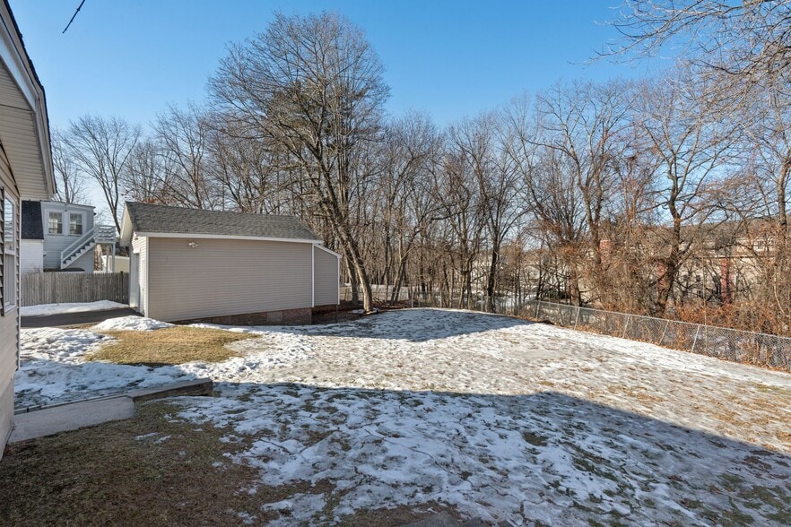 Building Photo - 57 Congress St