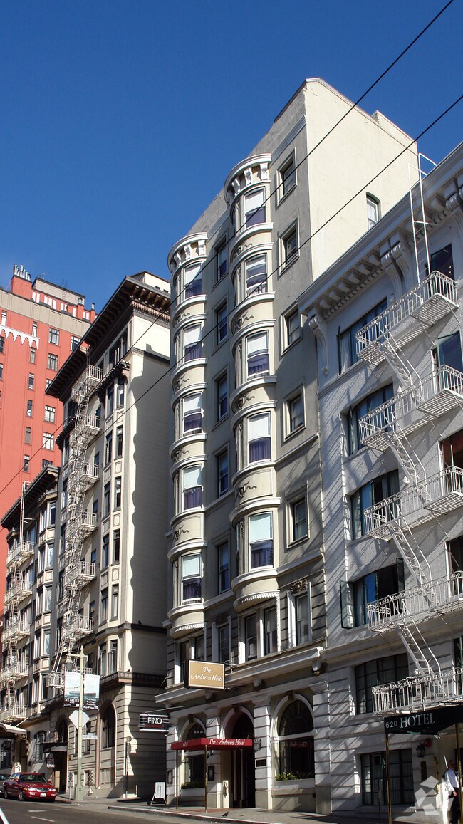 Building Photo - The Corinthian