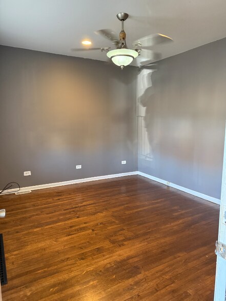 Building Photo - 3245 Pearl St