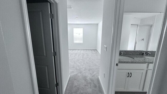 Building Photo - 1167 Boardwalk Pl
