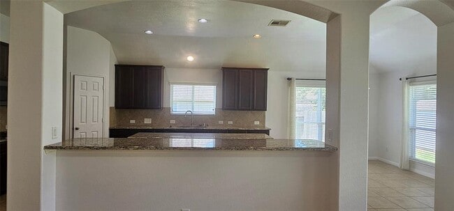Building Photo - 957 Firthwood Ln
