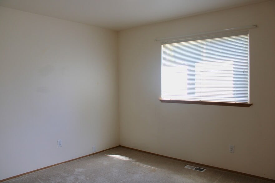 Building Photo - 1231 McKittrick St