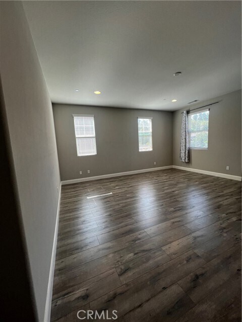 Building Photo - 9735 La Vine Ct