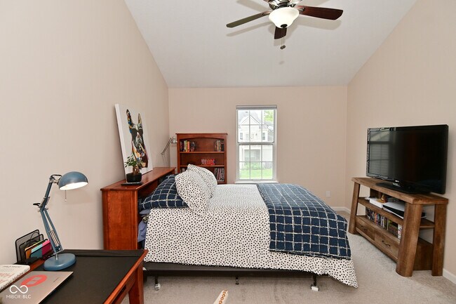 Building Photo - 9477 Aberdare Dr