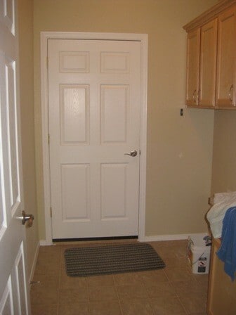Building Photo - Beautiful West Richland Home with RV Parking!