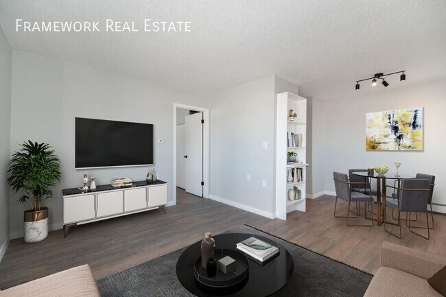 Building Photo - 1509 3rd Ave