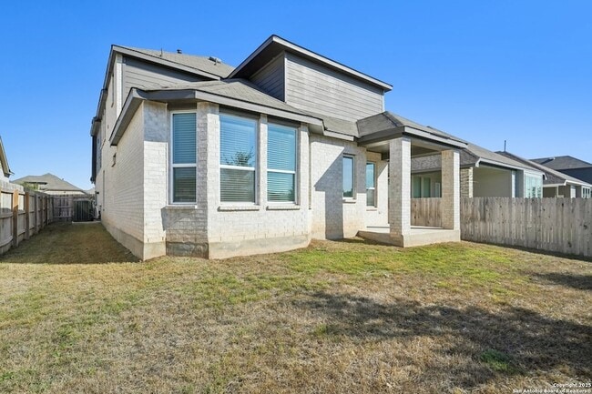 Building Photo - 10833 Coppola