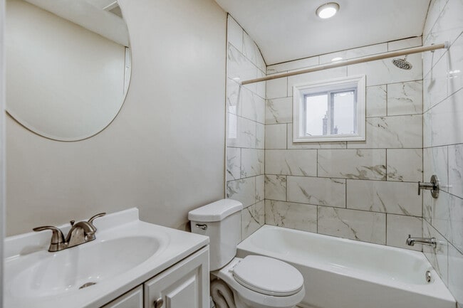 Building Photo - 8413 Kavanagh Rd