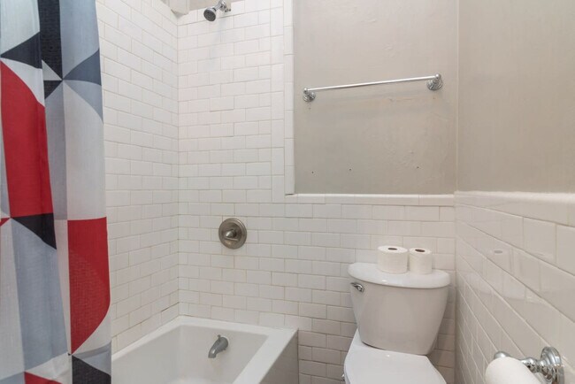 Building Photo - 737 3rd Ave