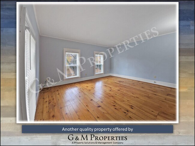 Building Photo - 139 S Main St