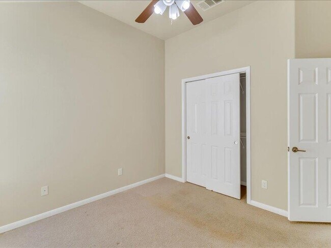 Building Photo - 3513 Dry Brook Crossing