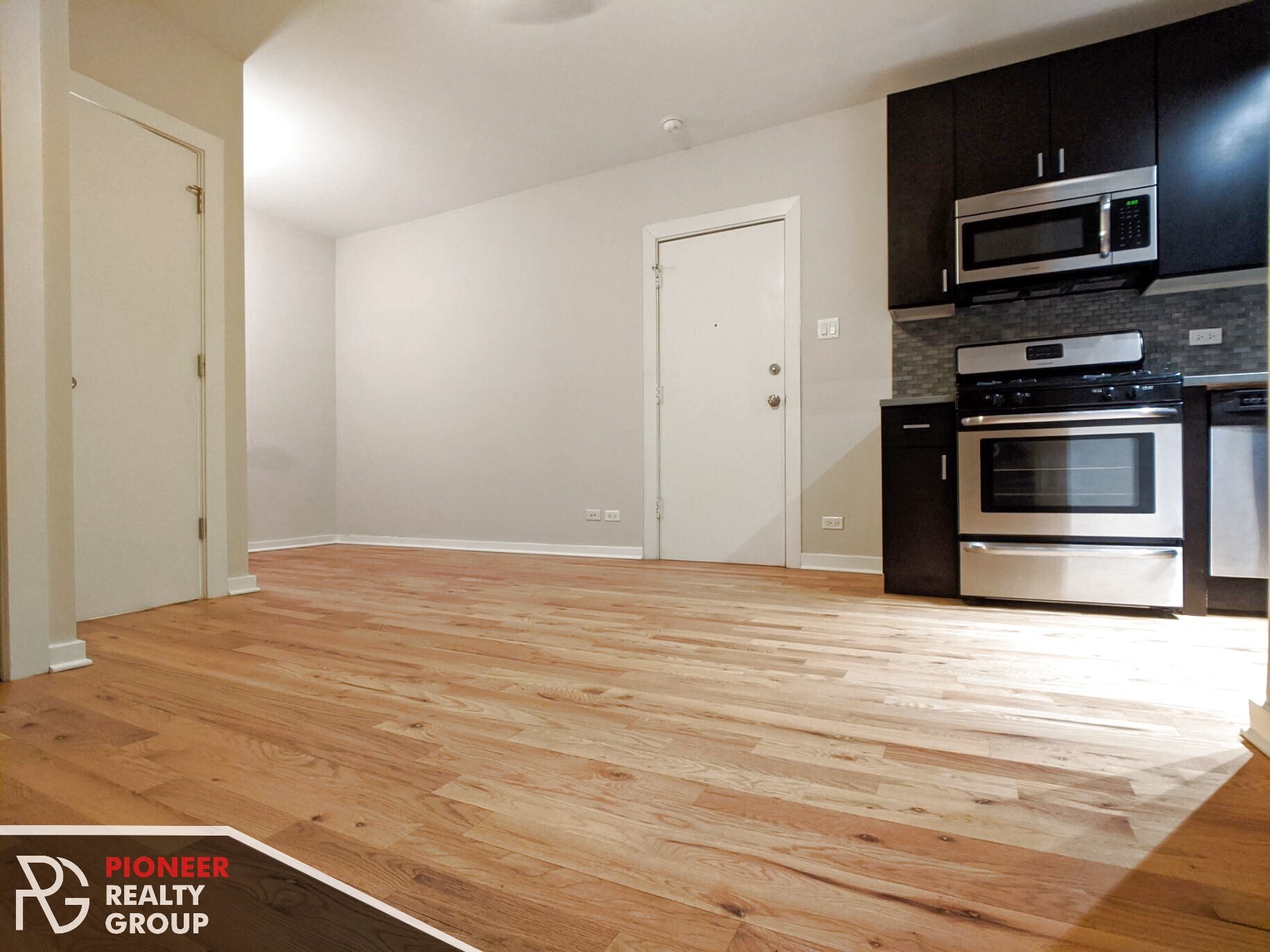 Building Photo - 2424 N Kedzie Blvd