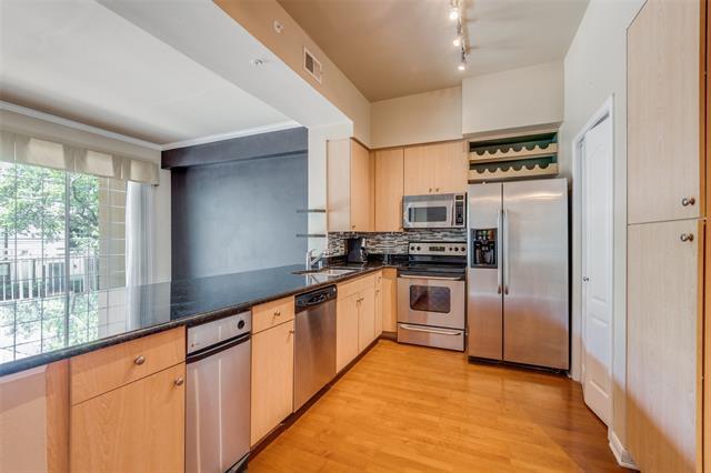 Building Photo - 3225 Turtle Creek Blvd Blvd