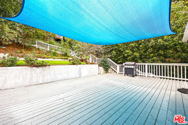 Building Photo - 11423 Sunshine Terrace