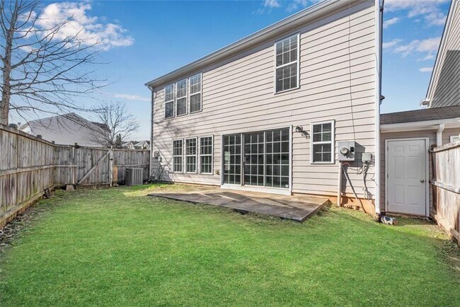 Building Photo - 268 Balaban Cir