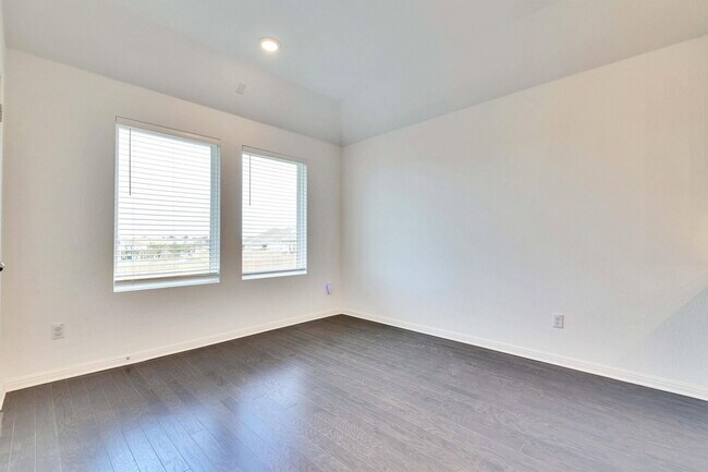 Building Photo - 17728 Zinfandel Dr