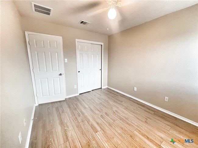 Building Photo - 525 Tom Kemp Dr