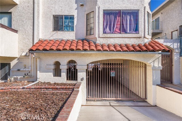 Building Photo - 7750 Laurel Canyon Blvd