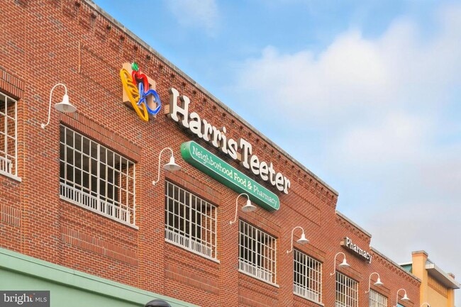 Building Photo - 2136 Glacier Rd