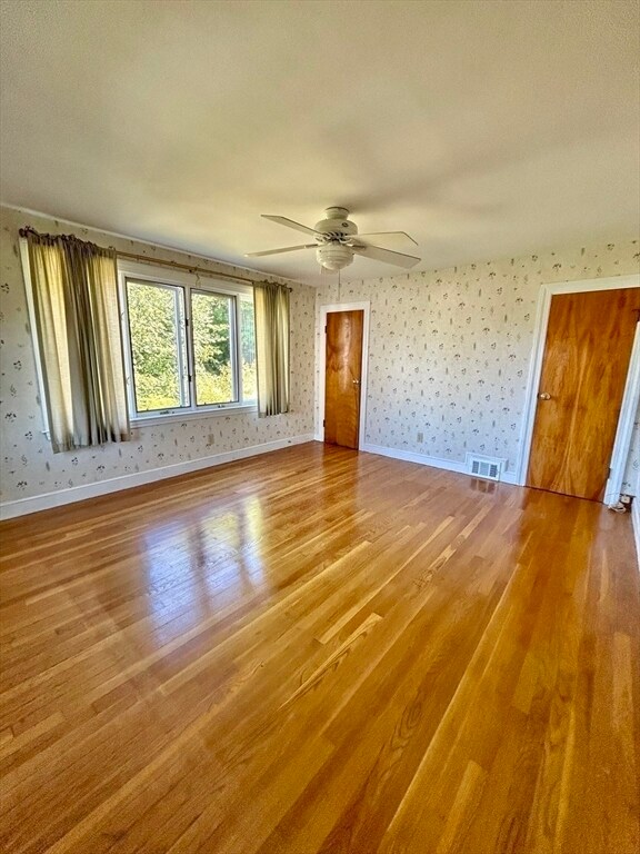 Building Photo - 2205 Washington St