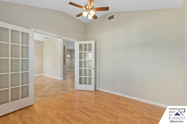Building Photo - 24 Pittwick Ln
