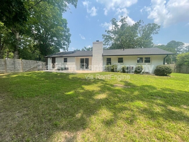 Building Photo - 2216 Shancey Ln