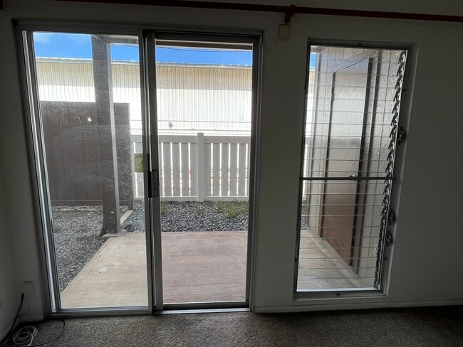 Building Photo - Alii Plantation (Aiea/Honolulu/Aloha Stadium) - ground floor 2 bedroom with full size washer/dryer